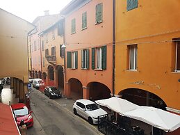 Casa Bella University