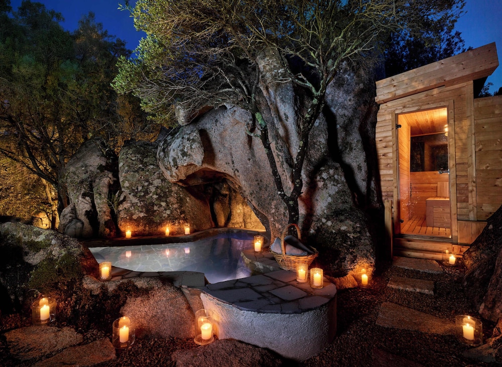 Cascioni Eco Retreat -  Suites with Private Pool