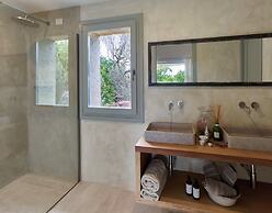 Cascioni Eco Retreat -  Suites with Private Pool