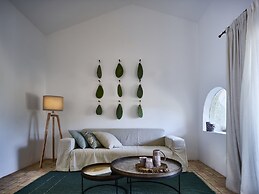 Cascioni Eco Retreat -  Suites with Private Pool