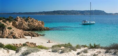 Cascioni Eco Retreat -  Suites with Private Pool