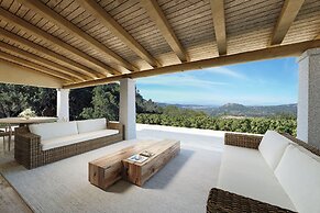 Cascioni Eco Retreat -  Suites with Private Pool