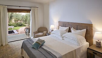 Cascioni Eco Retreat -  Suites with Private Pool