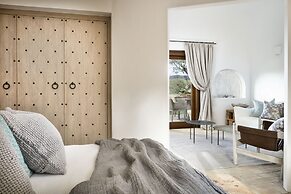 Cascioni Eco Retreat -  Suites with Private Pool