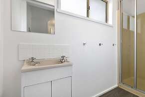 Beauty AND THE Peace - Inlet Side