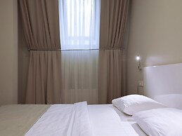 Hotel Platov