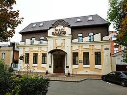 Hotel Platov