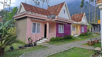 Istana Bromo Resort and Resto