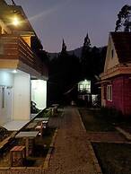 Istana Bromo Resort and Resto