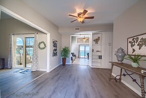 Our Lake View Cl 1683 4 Bedroom Home by RedAwning