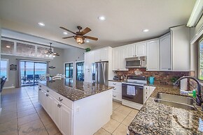 Our Lake View Cl 1683 4 Bedroom Home by RedAwning