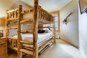 Updated 3br River Run-plenty Of Bedding & Kids Ski Free 3 Bedroom Cond