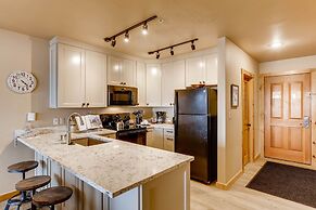 Updated 3br River Run-plenty Of Bedding & Kids Ski Free 3 Bedroom Cond