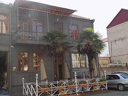 Palm Hotel