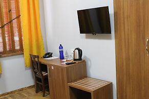 Palm Hotel