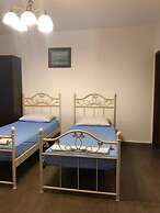 Rooms Villa Garden - Hostel