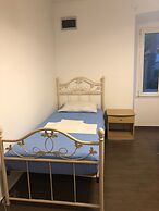 Rooms Villa Garden - Hostel