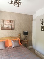 Dolweunydd Bed & Breakfast