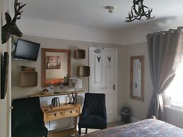 Dolweunydd Bed & Breakfast