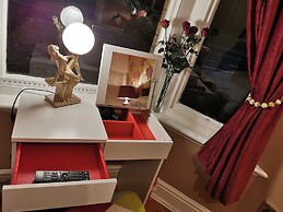 Dolweunydd Bed & Breakfast