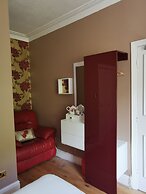 Dolweunydd Bed & Breakfast