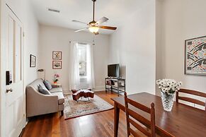 Montgomery Apartments on Magazine Street