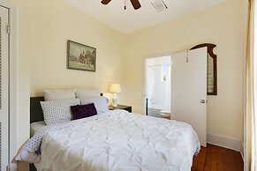 Montgomery Apartments on Magazine Street