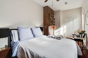 Montgomery Apartments on Magazine Street