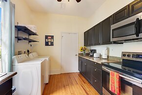 Montgomery Apartments on Magazine Street