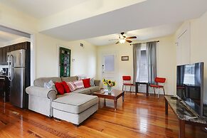 Montgomery Apartments on Magazine Street