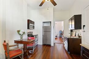 Montgomery Apartments on Magazine Street