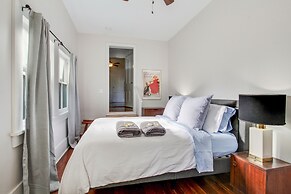 Montgomery Apartments on Magazine Street