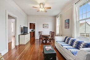 Freret Apartments near Street Car & Tulane