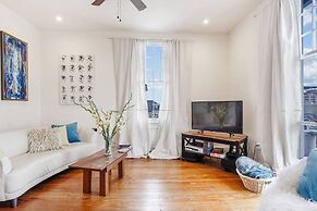 Freret Apartments near Street Car & Tulane