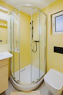 YACHTER CLUB Modrá Čajka