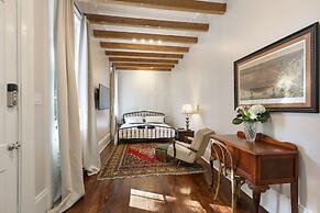 Historic Garden Dist. Victorian Mansion