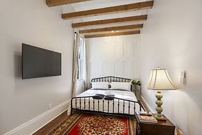 Historic Garden Dist. Victorian Mansion