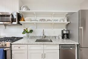 Historic Garden Dist. Victorian Mansion