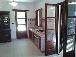 Mirto Sopra - Casa in Pietra sul Mare