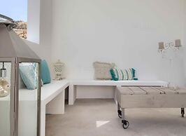 Deluxe Tangerine Court