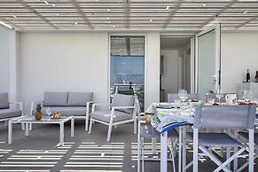 Apt Ristola Deluxe Seaview