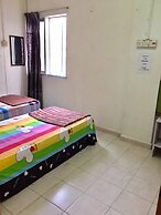 Pesona Backpackers Inn