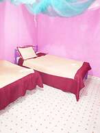 Down Town Guest House