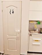 Bright Side Apartment