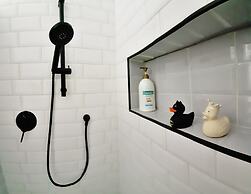 Bright Side Apartment