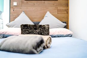 Stay With Empire - Tyldesley Rd