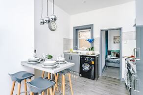 Stay With Empire - Tyldesley Rd