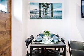 Stay With Empire - Tyldesley Rd