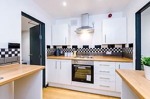 Stay With Empire - Tyldesley Rd