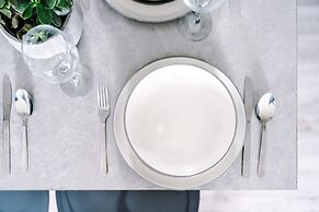 Stay With Empire - Tyldesley Rd